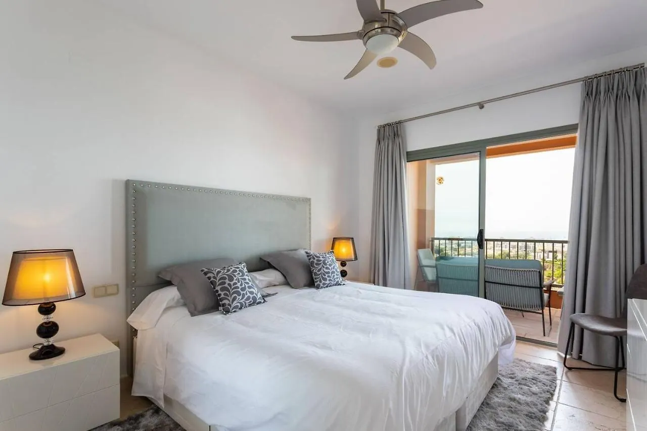 Royal Apartment W/Shared Pool, Terrace &A/C Màlaga Španělsko